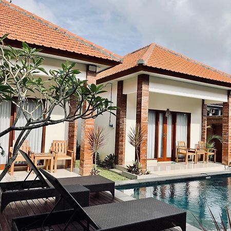 Kampana Homestay Uluwatu Exterior foto